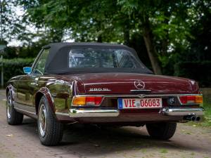 Immagine 26/59 di Mercedes-Benz 280 SL (1971)