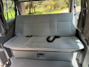 Immagine 25/36 di Volkswagen T4 Multivan 2.5 Syncro (1994)