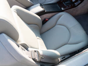 Bild 49/75 von Mercedes-Benz SL 500 (1997)