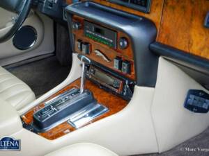 Image 57/57 de Jaguar XJ 12 (1986)