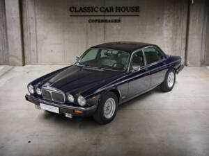 Bild 90/97 von Daimler Double Six (1994)