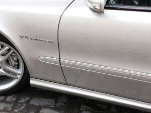 Image 67/84 de Mercedes-Benz E 55 AMG (2002)