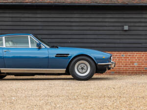 Image 21/71 de Aston Martin V8 EFi (1987)