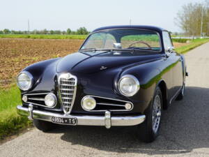 Image 8/74 de Alfa Romeo 1900 C Super Sprint Berlina (1954)