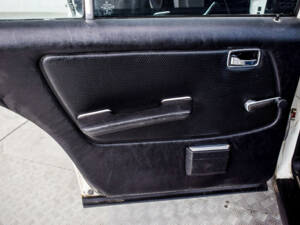 Immagine 25/46 di Mercedes-Benz 240 D (1982)