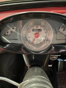 Bild 17/23 von Autobianchi Bianchina Convertible (1962)