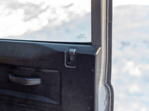 Image 55/98 of Land Rover Defender 130 Double Cab (2008)