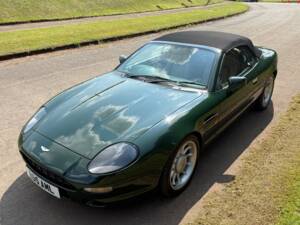 Immagine 16/19 di Aston Martin DB 7 Volante (1998)