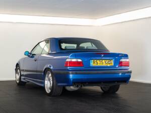 Image 13/43 of BMW M3 (1998)