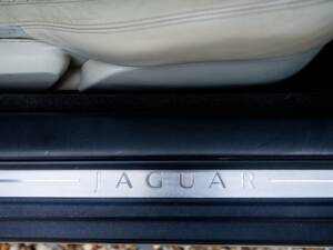 Bild 25/49 von Jaguar XK 4.2 (2006)