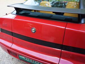 Image 18/45 de Alfa Romeo SZ (1991)