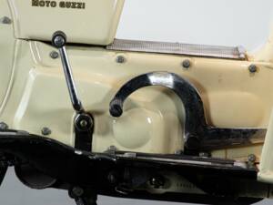 Imagen 19/50 de Moto Guzzi DUMMY (1951)