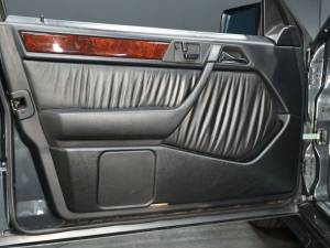 Bild 10/30 von Mercedes-Benz E 36 AMG T (1994)