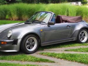 Image 3/104 of Porsche 911 Carrera 3.2 (1986)