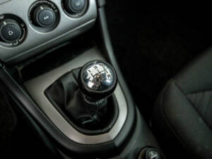 Bild 23/48 von Peugeot 308 1.6 VTi 120 Break (2008)