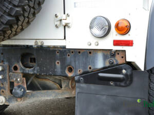 Image 44/50 of Land Rover Defender 90 TD4 (2008)