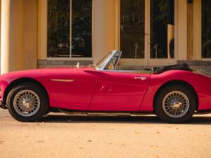 Immagine 2/21 di Austin-Healey 3000 Mk III (BJ8) (1966)