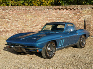 Immagine 1/50 di Chevrolet Corvette Sting Ray (1966)