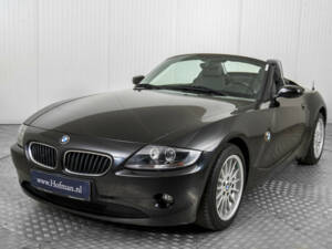 Imagen 17/50 de BMW Z4 2.2i (2005)