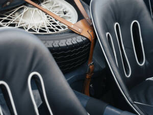 Image 46/50 of Austin-Healey 100 S (1955)