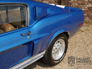 Image 38/50 of Ford Shelby Cobra GT 500-KR (1968)
