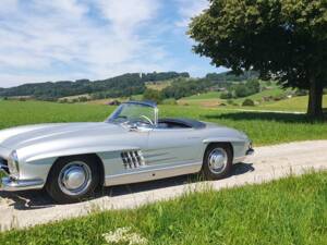 Image 4/38 of Mercedes-Benz 300 SL Roadster (1962)