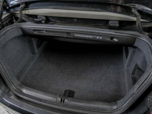 Image 36/50 de Audi A4 2.4 V6 (2004)