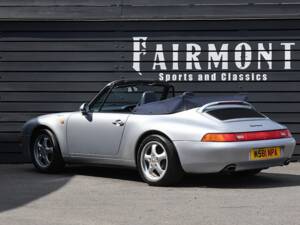 Image 11/53 of Porsche 911 Carrera (1994)