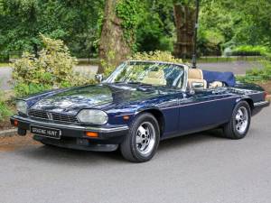 Image 41/50 de Jaguar XJS 5.3 V12 (1990)