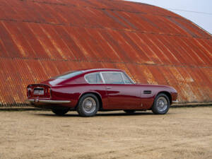 Afbeelding 3/30 van Aston Martin DB 6 Vantage (1969)