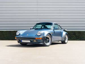 Image 1/33 of Porsche 911 Turbo 3.3 (1988)