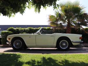 Bild 24/50 von Triumph TR 6 PI (1969)
