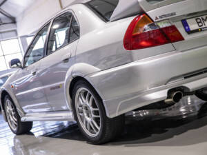 Immagine 7/34 di Mitsubishi Lancer Evolution V (1998)