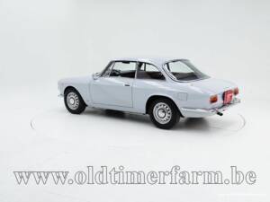 Immagine 4/15 di Alfa Romeo Giulia GT 1300 Junior (1971)