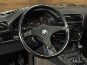 Immagine 11/19 di BMW M3 (1989)