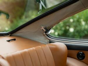 Immagine 35/50 di Porsche 911 2.0 T (1968)