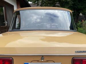 Image 12/15 of Moskvich 2140 (1988)