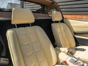 Bild 18/50 von Ferrari 308 GTB Quattrovalvole (1985)