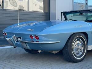 Image 5/22 of Chevrolet Corvette Sting Ray Convertible (1963)