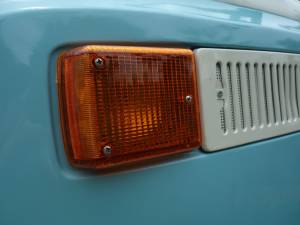 Image 17/45 of Volkswagen T2b Camper (1978)