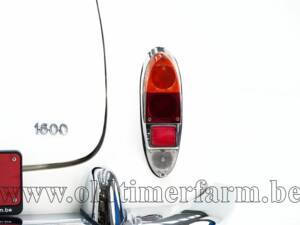 Image 15/30 de Alfa Romeo Giulia 1600 Spider Veloce (1965)