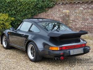 Imagen 47/50 de Porsche 911 Turbo 3.3 (1983)