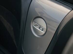 Image 151/185 of BMW Z8 (2001)