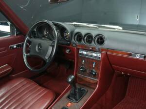 Image 20/30 of Mercedes-Benz 300 SL (1985)