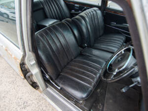 Bild 12/39 von Mercedes-Benz 300 SEL 3.5 (1970)