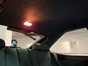 Image 39/49 of Lancia DELTA HPE 2.0 16V TURBO 3 (1997)