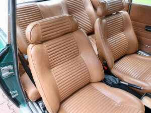 Immagine 43/50 di Alfa Romeo 2000 GTV (1973)