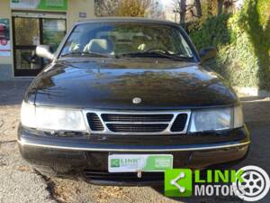 Image 2/10 of Saab 900 2.0i (1996)