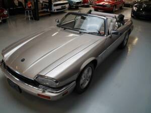 Image 42/50 de Jaguar XJS 4.0 (1995)