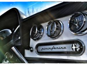 Image 6/11 of Alfa Romeo Spider 1300 Junior (1970)